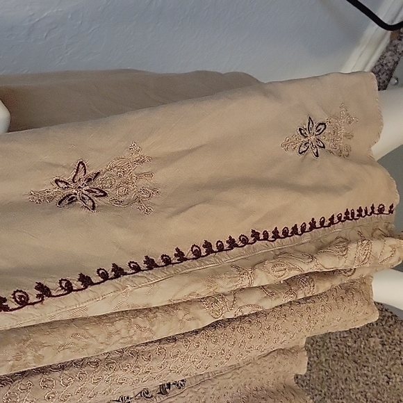 VTG MAGIC 1980s Tan Floral Embroidered Tie Back Sleeveless Circle Dress - Picture 8 of 16